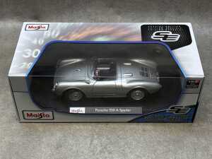 Four Maisto special edition 1:18 scale die-cast - 2