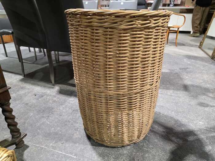 Woven wicker extra-tall laundry basket