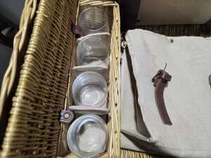 Wicker picnic time picnic set for four in basket hamper with leather straps - 3