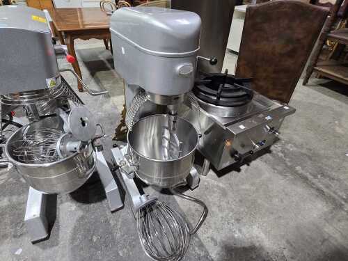 AG Equipment 30L planetary food and dough mixer with attachments