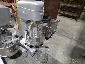AG Equipment 30L planetary food and dough mixer with attachments - 2
