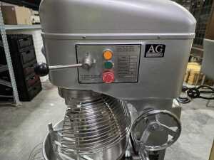 AG Equipment 30L planetary food and dough mixer with attachments - 4