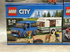 Three LEGO City sets - 4
