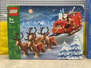 Three LEGO City playsets and a base plate - 4
