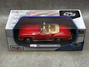Four Maisto special edition 1:18 scale die-cast - 5