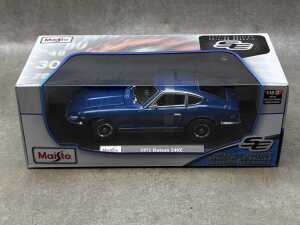Four Maisto special edition 1:18 scale die-cast - 2