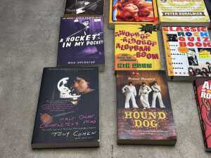 Music, history, and biography books, including Soulsville USA - 4