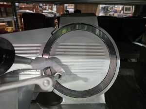 Apuro CD278-A-03 commercial electric meat slicer - 5