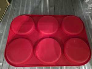 BRAND NEW 30 silicone baking moulds, 90mm six-hole trays - 3