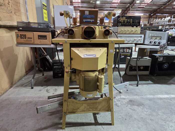 Scheppach HF-33 spindle moulder