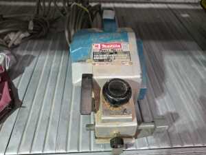 Makita planer and belt sander - 2