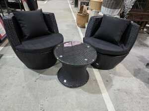 Three-piece outdoor setting
