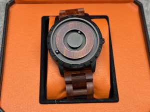 Eutour magnetic wrist watch - 2