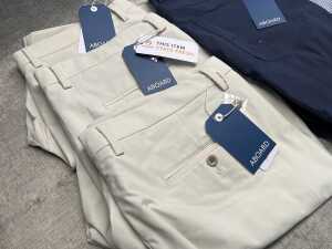 Group of Aboard clothing - 3