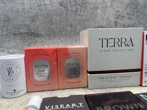 Group of beauty products - 2