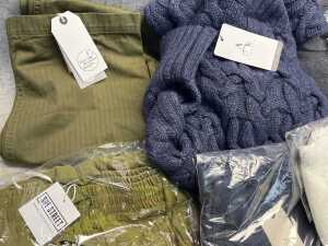 Group of Women's clothing size XL - 3