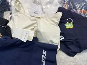 Group of Women's clothing size XL - 5