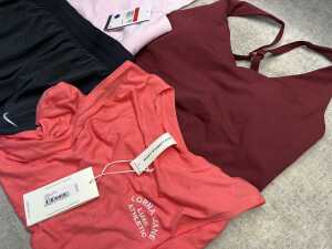 Group of Women's activewear size L - 3