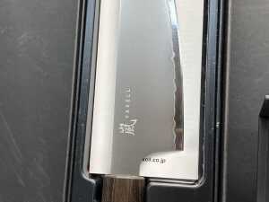 Group of knives & cutting boards - 3