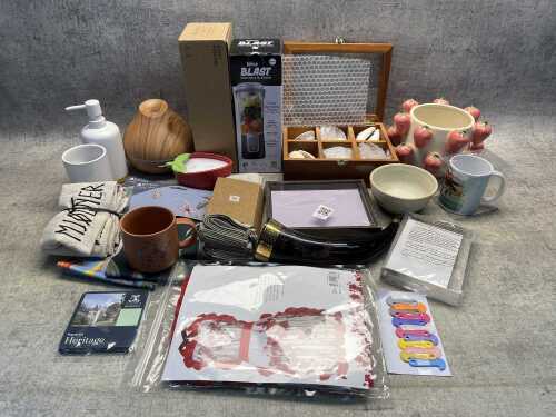 Group of homewares