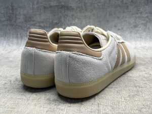 Adidas Samba OG US 9 Men's - 4