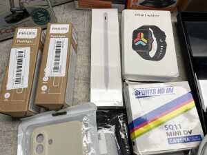 Group of tech - 4