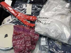 Group of Women's clothing size XS - 5