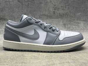 Nike Air Jordan 1 Low size US 11 Men's - 2