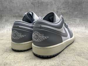 Nike Air Jordan 1 Low size US 11 Men's - 4