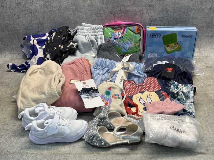 Group of kids clothing size 2-4 years