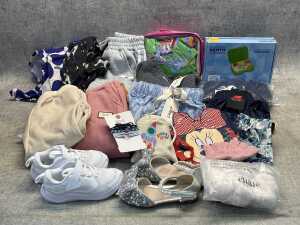 Group of kids clothing size 2-4 years