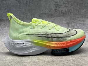 Nike Air Zoom Alphafly Next% size US 7.5 Women's - 2