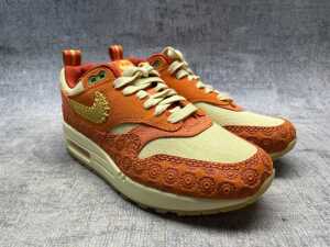 Nike Air Max 1 PRM Somos Familia size US 7.5 Women's - 3