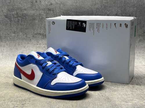 Nike Air Jordan 1 Low size US 8 Women's