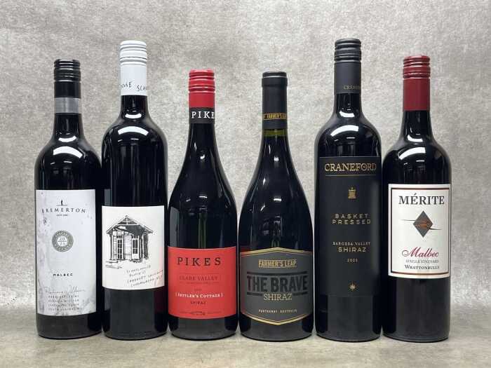 Mixed red wine, six bottles
