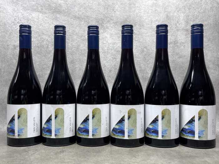 Twin Valleys Pinot Noir (2023), six bottles