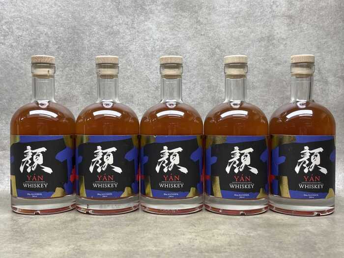 Yan 0% alchohol Whiskey, five bottles