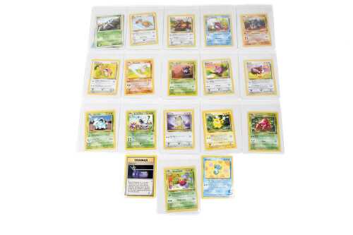25 · Vintage Pokémon Cards 90s