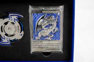 Jawas Junkyard Blue Eyes White Dragon Custom Card and Spinner Top - 3