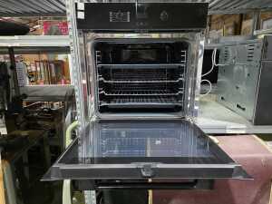 Miele H 2860 BP built-in electric oven - New ex-display appliance - 3