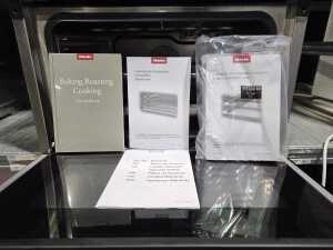 Miele DGC 7440 built-in steam combination oven - New ex-display appliance - 4