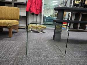Bent glass side table - 2
