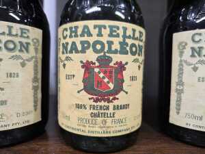 Chatelle Napoleon VSOP French brandy, three bottles - 3