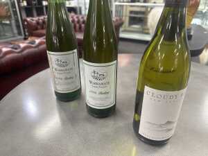 Mixed white wine, five bottles - 3