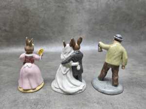 Three boxed porcelain figures including Royal Doulton 'Bunnykins' and Beswick - 5