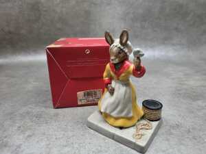 Three Royal Doulton 'Bunnykins' porcelain figures, all with boxes - 4