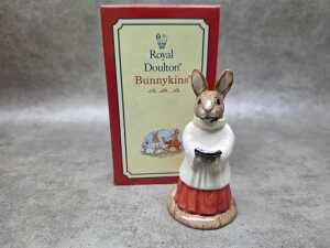 Four Royal Doulton 'Bunnykins' porcelain figures, most with boxes - 6