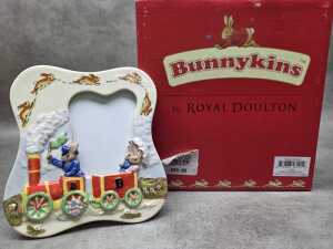 Four Royal Doulton 'Bunnykins' porcelain pieces, all in boxes - 8