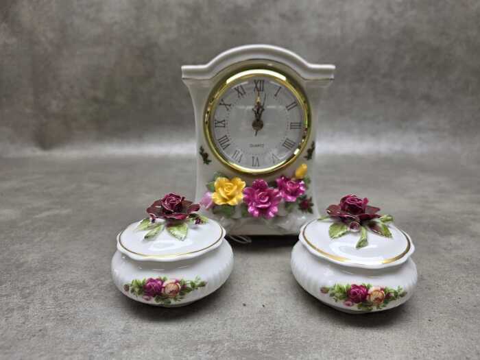 Royal Albert 'Old Country Roses' porcelain mantel clock, together with pair of trinket boxes