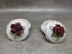 Royal Albert 'Old Country Roses' porcelain mantel clock, together with pair of trinket boxes - 8